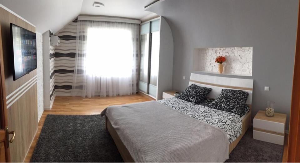 Апартаменты В Частном Доме Odessa Buitenkant foto